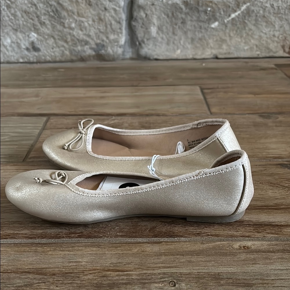 Cat & Jack Shimmering Cream Ballet Flats - Picture 2 of 2